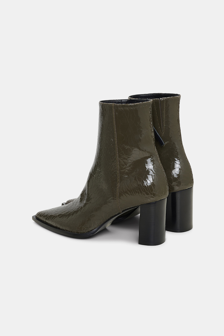 Dorothee Schumacher Crackle-effect ankle boots true khaki