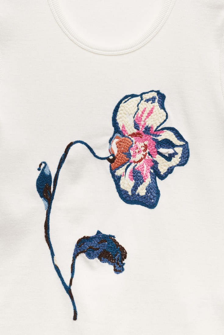 Dorothee Schumacher Fine rib stretch cotton T-shirt with floral embroidery pure white