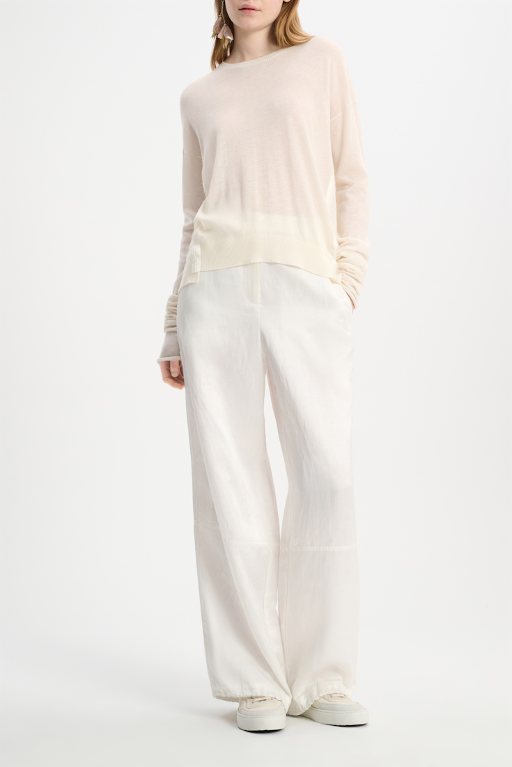 Dorothee Schumacher Wool-cashmere pullover with satin trim shaded white