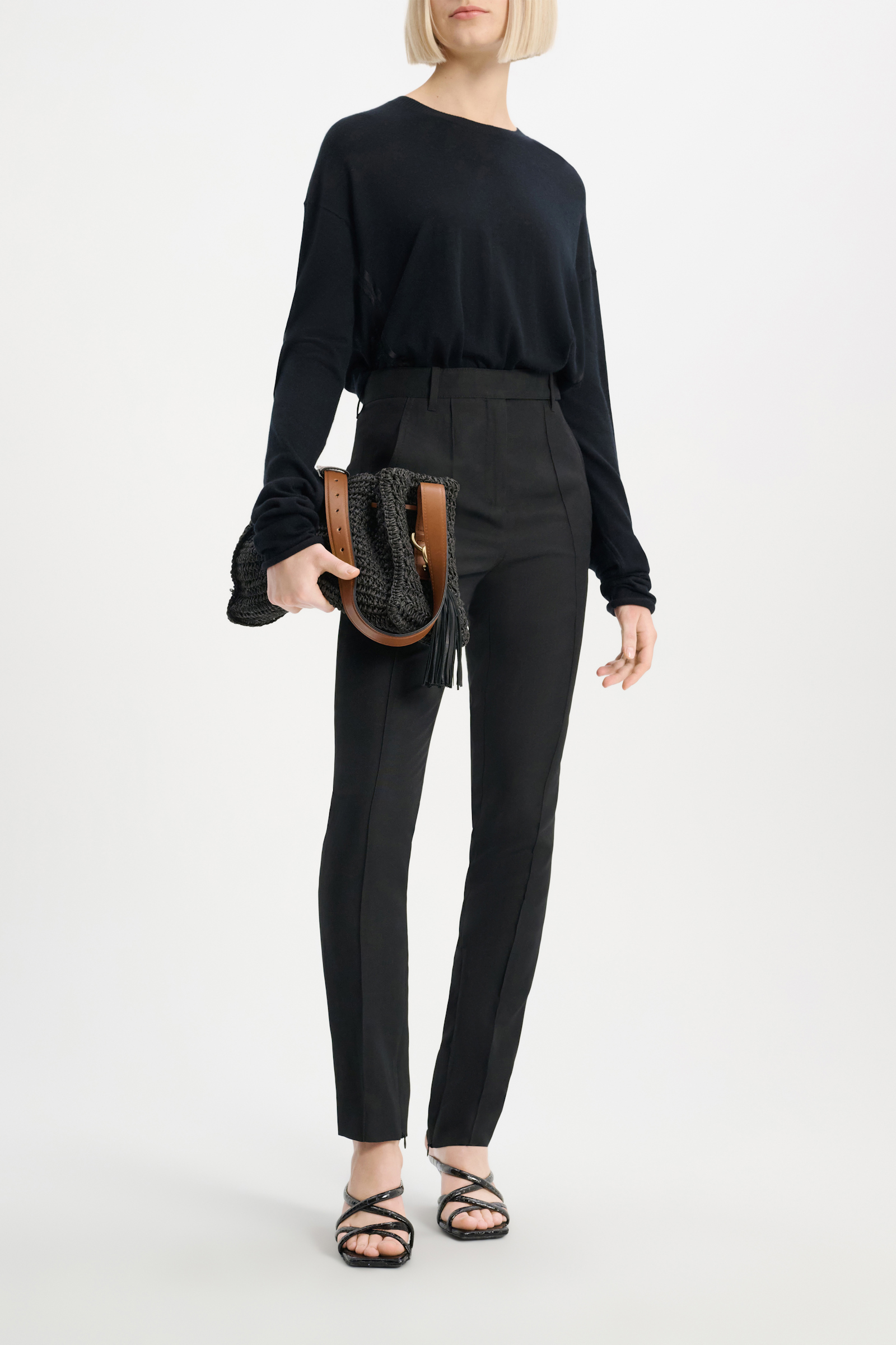 Dorothee Schumacher Merino-Kaschmir Pullover mit Satin-Details pure black