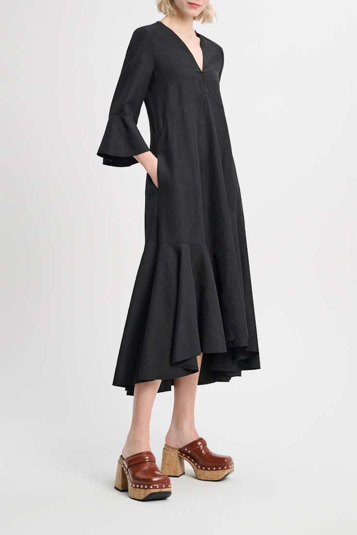 Dorothee Schumacher Linen blend maxi dress with a V-neckline pure black