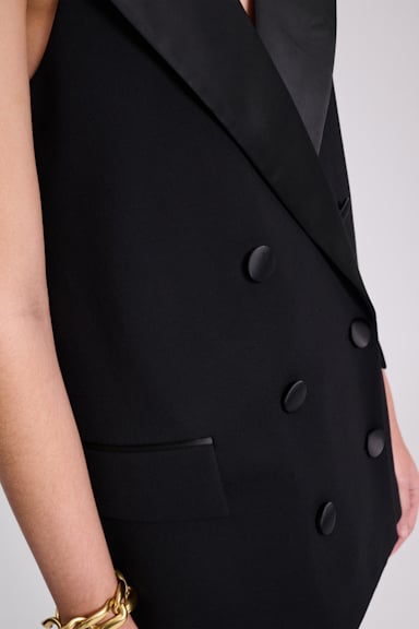 Dorothee Schumacher Double-breasted tuxedo-style vest pure black