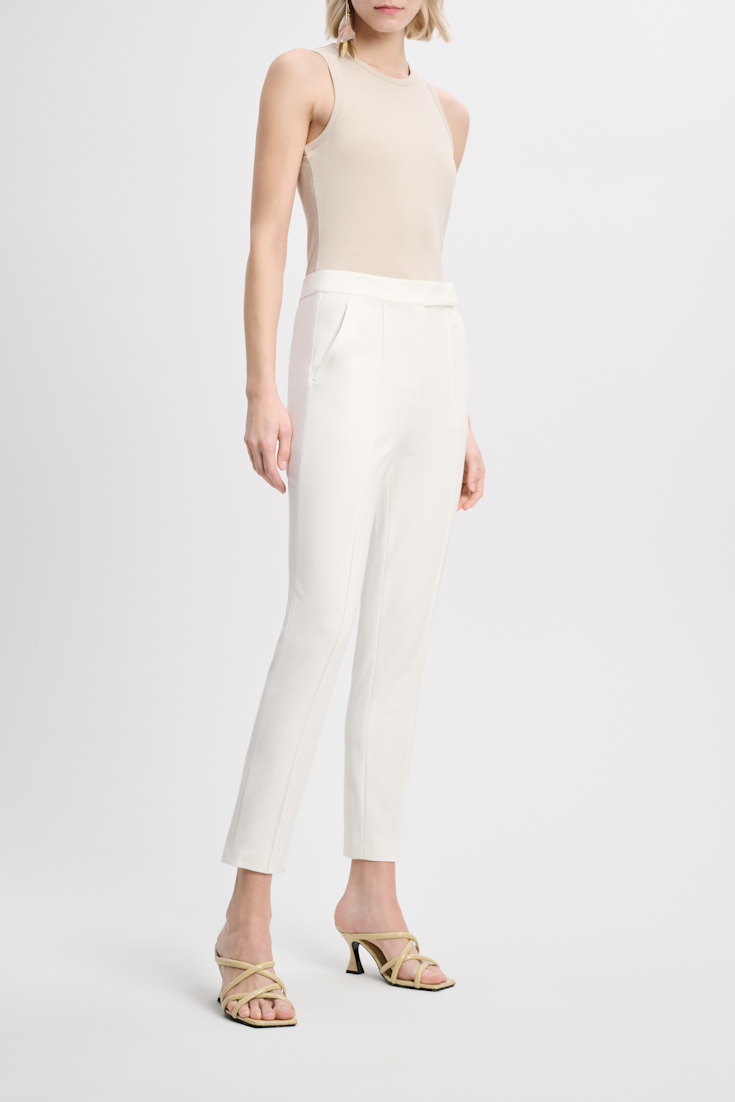 Dorothee Schumacher Slim fit pants in Punto Milano with pintucks camellia white
