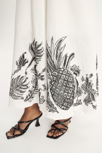 Dorothee Schumacher Linen midi skirt with contrast broderie anglaise camellia white
