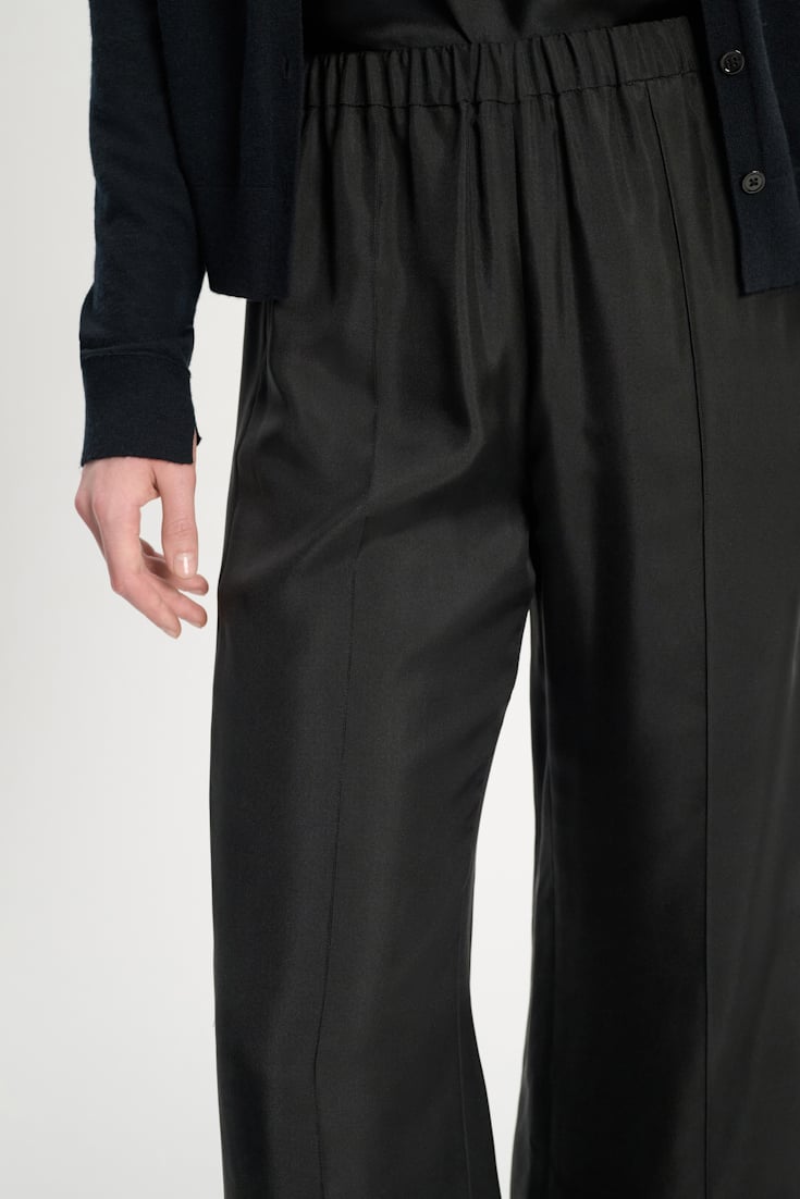 Dorothee Schumacher Silk twill pants pure black