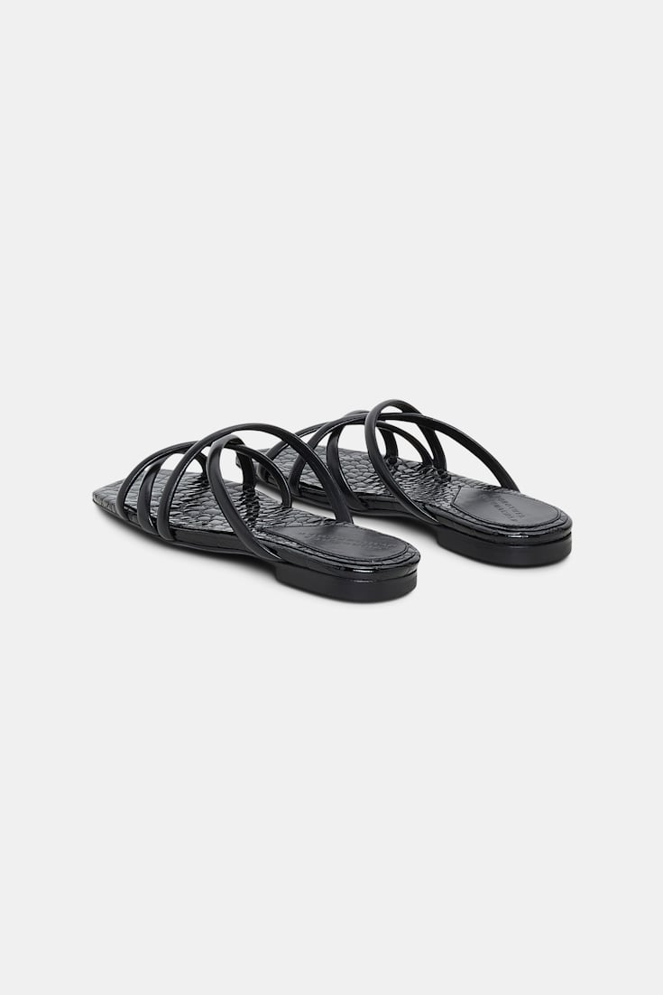 Dorothee Schumacher Square toe flat strappy sandals pure black