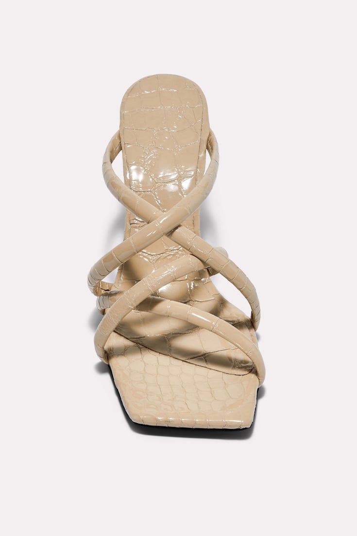 Dorothee Schumacher Strappy Sandalen mit Absatz shimmering camel