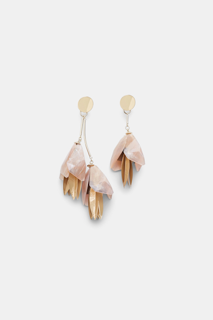 FLOWER POWER asymmetric earrings Dorothee Schumacher Asymmetric clip-on earrings with hanging flowers blush