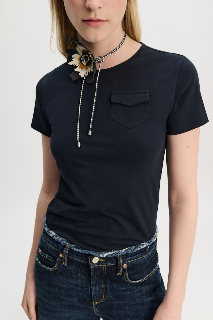 Dorothee Schumacher Round neck T-shirt with mini Western flap pocket true navy