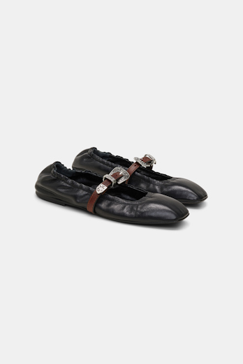 Dorothee Schumacher Square toe flats with Western-inspired buckle straps pure black