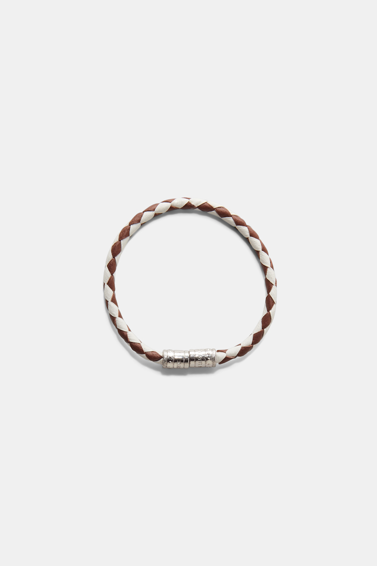 Dorothee Schumacher Set aus 3 geflochtenen Armbändern cognac + white with bordeaux mix