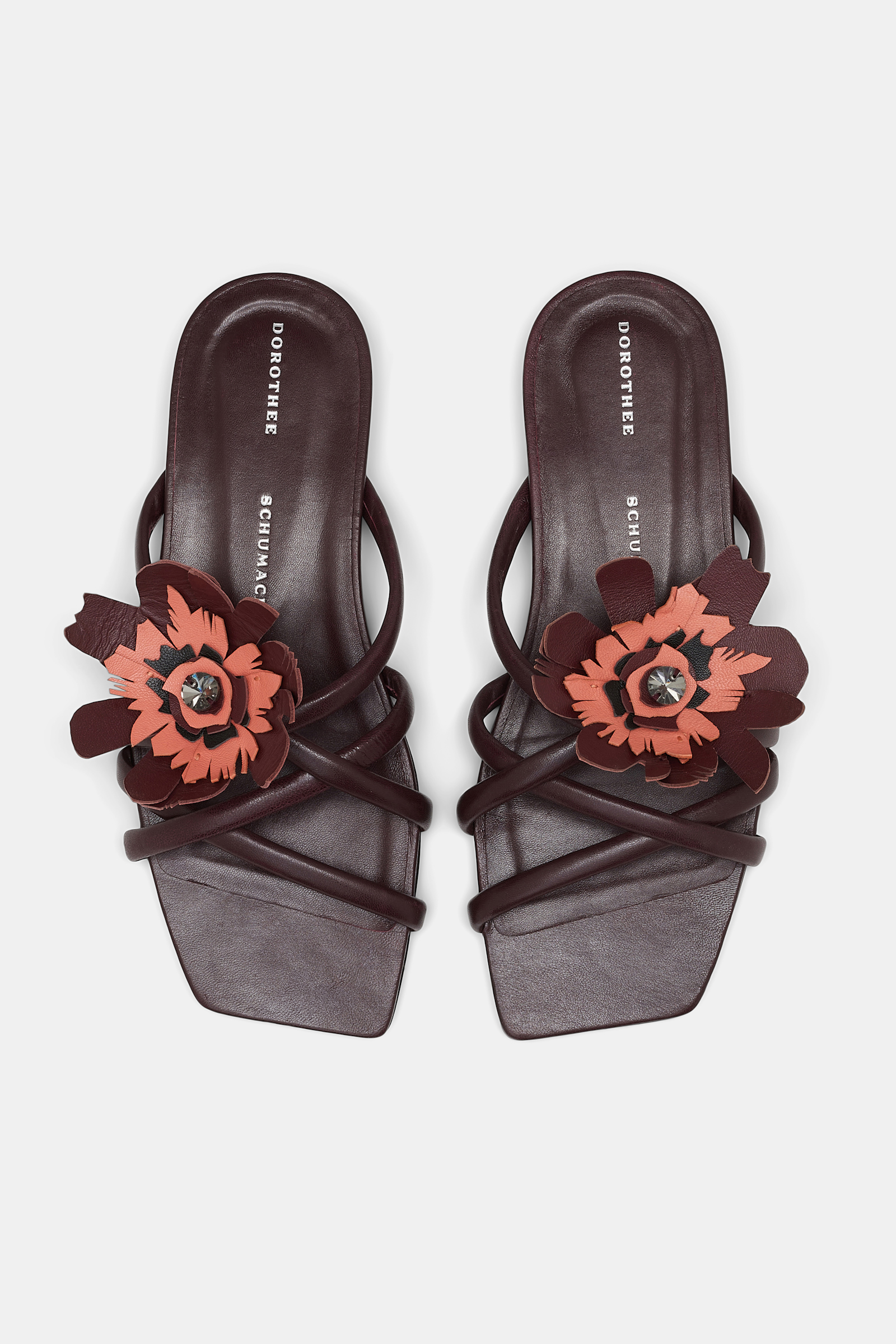 Dorothee Schumacher Flache Sandalen mit abnehmbarer Blume bordeaux