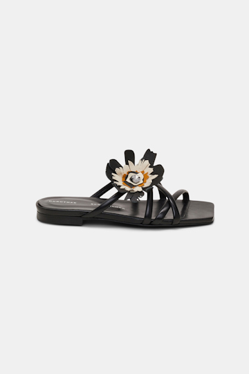 Dorothee Schumacher Square toe flat sandals with removable leather flower pure black