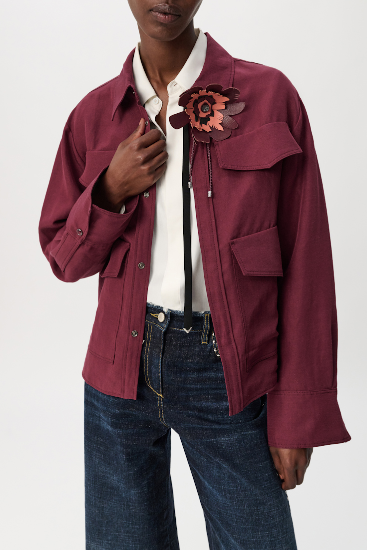 Dorothee Schumacher Brosche mit Lederblume bordeaux