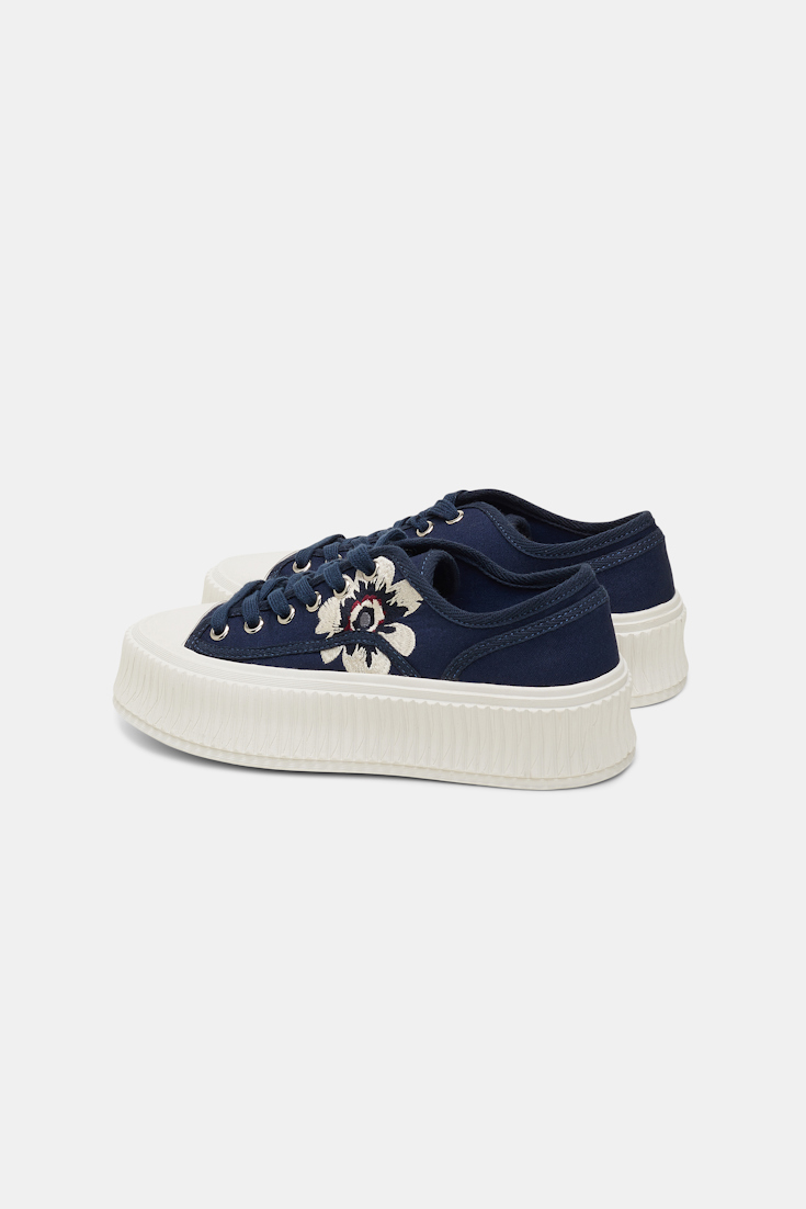 Dorothee Schumacher Platform Sneakers mit floraler Embroidery dark navy with embroidery