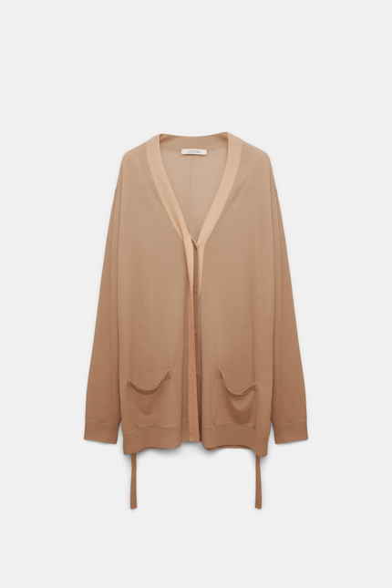 SHIMMERING MERINO cardigan Dorothee Schumacher Langer Cardigan aus Merino mit Gürtelbändern und Folienprint camel