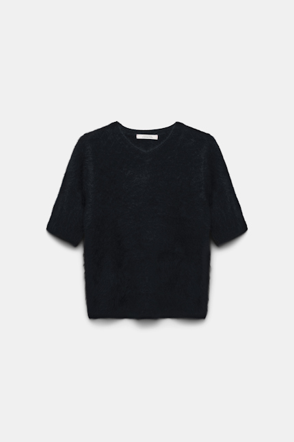 FLUFFY LUXURY pullover Dorothee Schumacher Short sleeve fluffy knit cashmere sweater black