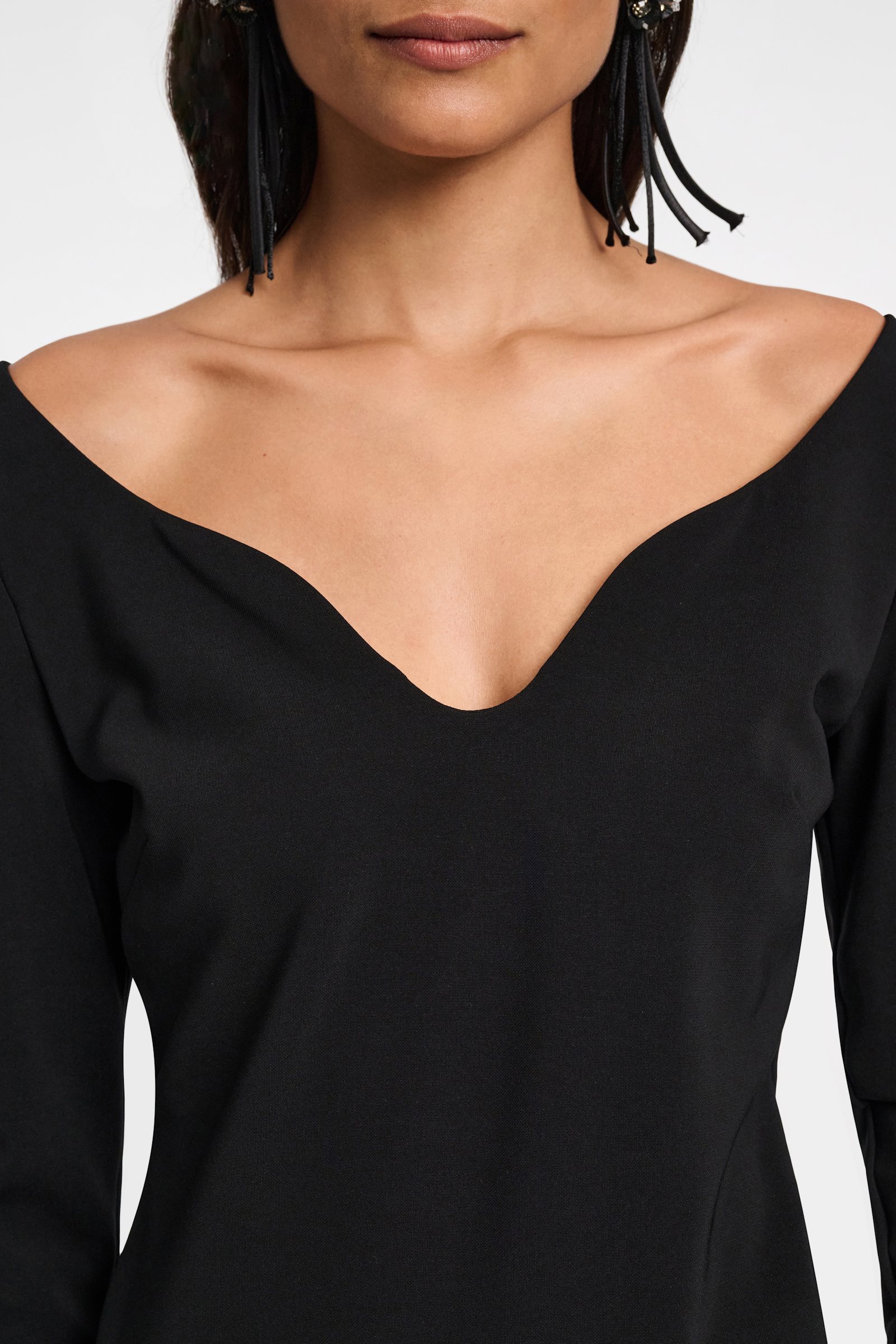 Dorothee Schumacher Oberteil mit verstärktem, abgerundetem V-Ausschnitt deep black