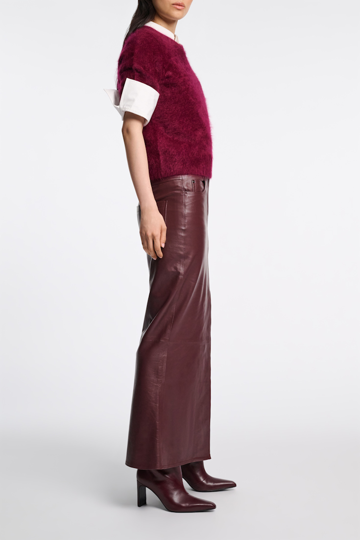 SLEEK STATEMENT skirt | Dorothee Schumacher