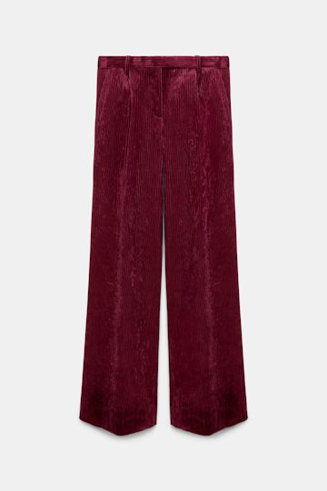 Dorothee Schumacher Bundfaltenhose aus softem Cord mit weitem Bein dark burgundy