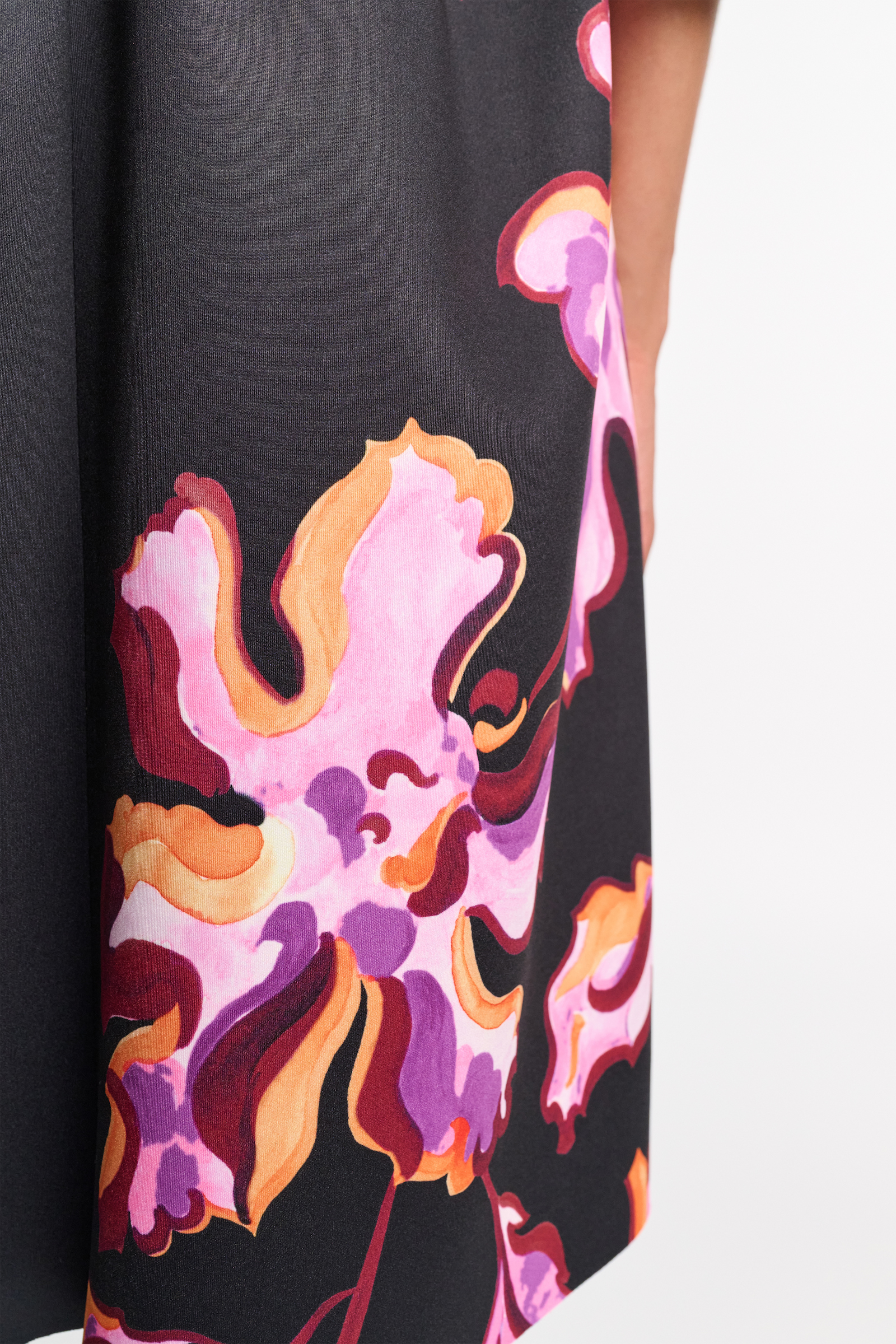 Dorothee Schumacher Printed neoprene fit and flare dress flame flower black/purple