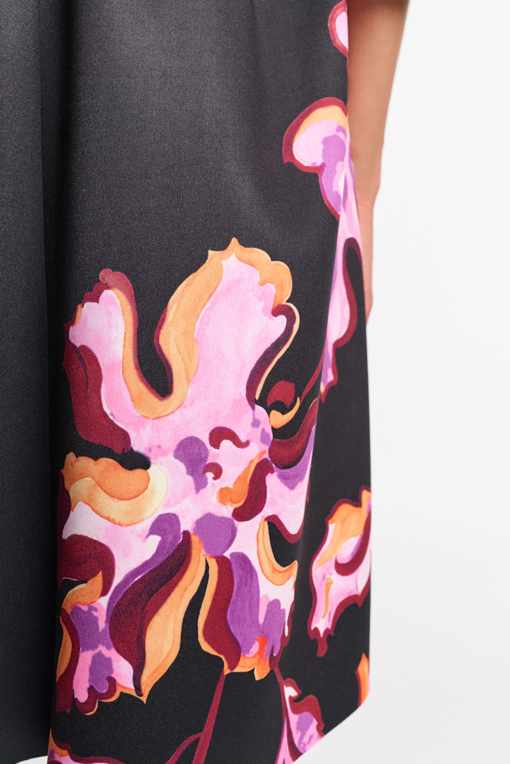 Dorothee Schumacher Printed neoprene fit and flare dress flame flower black/purple