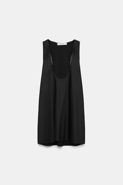 SENSE OF SHINE top Dorothee Schumacher Tanktop aus Seidensatin mit tiefem Rundhalsausschnitt deep black