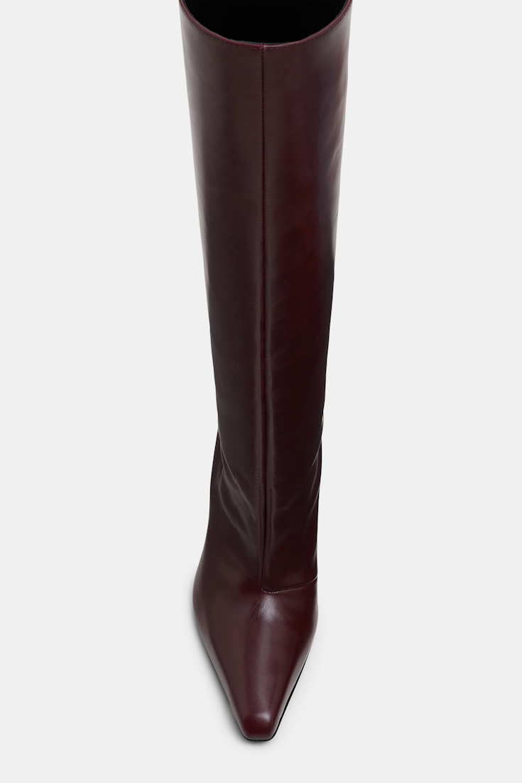 Dorothee Schumacher Pull-on calfskin boots bordeaux