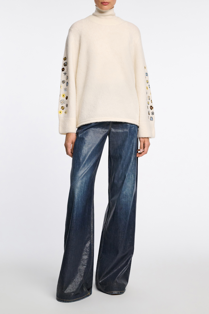 Dorothee Schumacher Alpaca-blend pullover with embroidery camellia white
