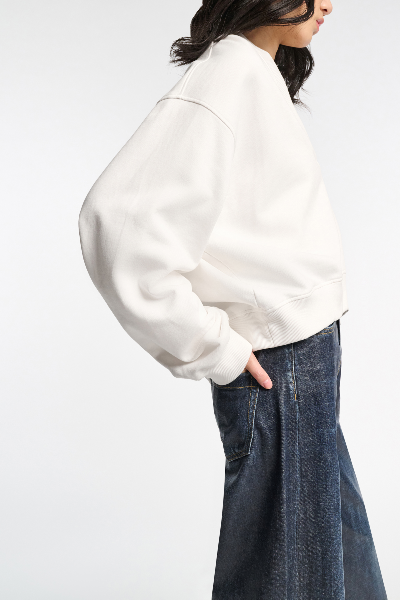 Dorothee Schumacher Heavy cotton oversized sweatshirt with embroidery white blue