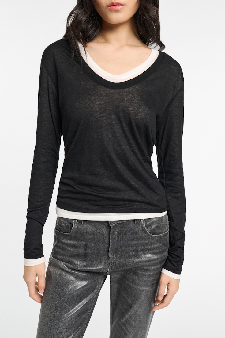 Dorothee Schumacher Double layer V-neck top pure black