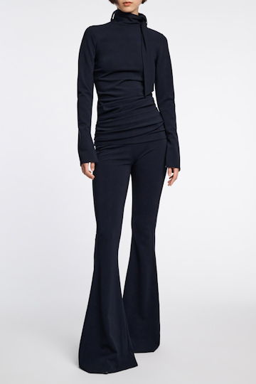 Dorothee Schumacher Drapierte Bluse mit Rollkragen und Schal dark navy