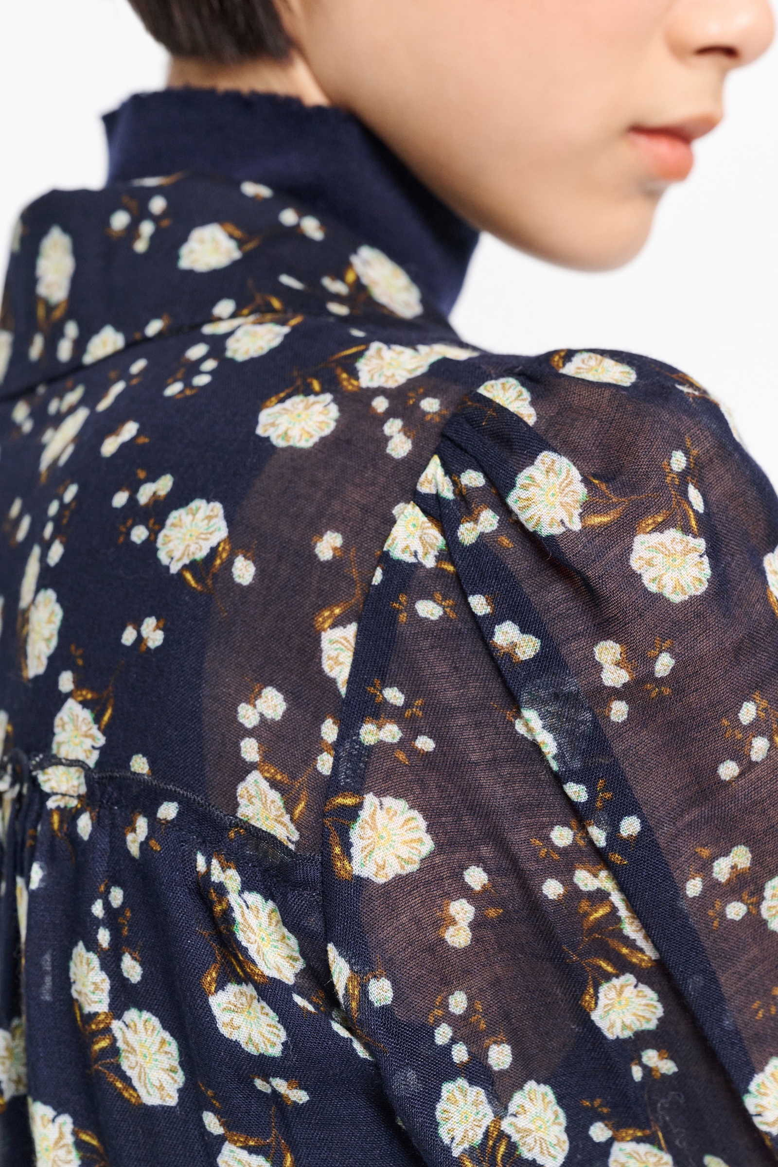 Dorothee Schumacher Micro floral print gauze blouse blue-white flower garden