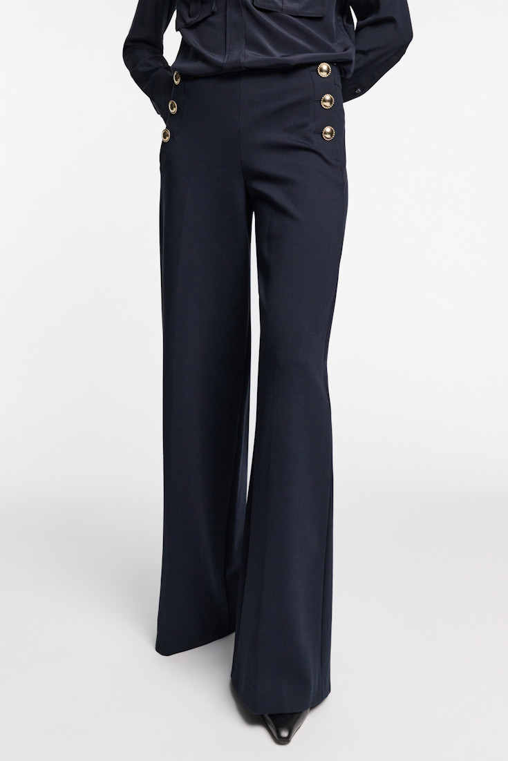 Dorothee Schumacher Hose aus Punto Milano mit goldenen Knöpfen dark navy