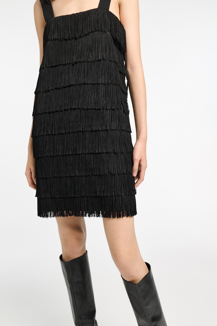 Dorothee Schumacher Punto Milano Kleid mit breiten Trägern und Allover-Fransen pure black