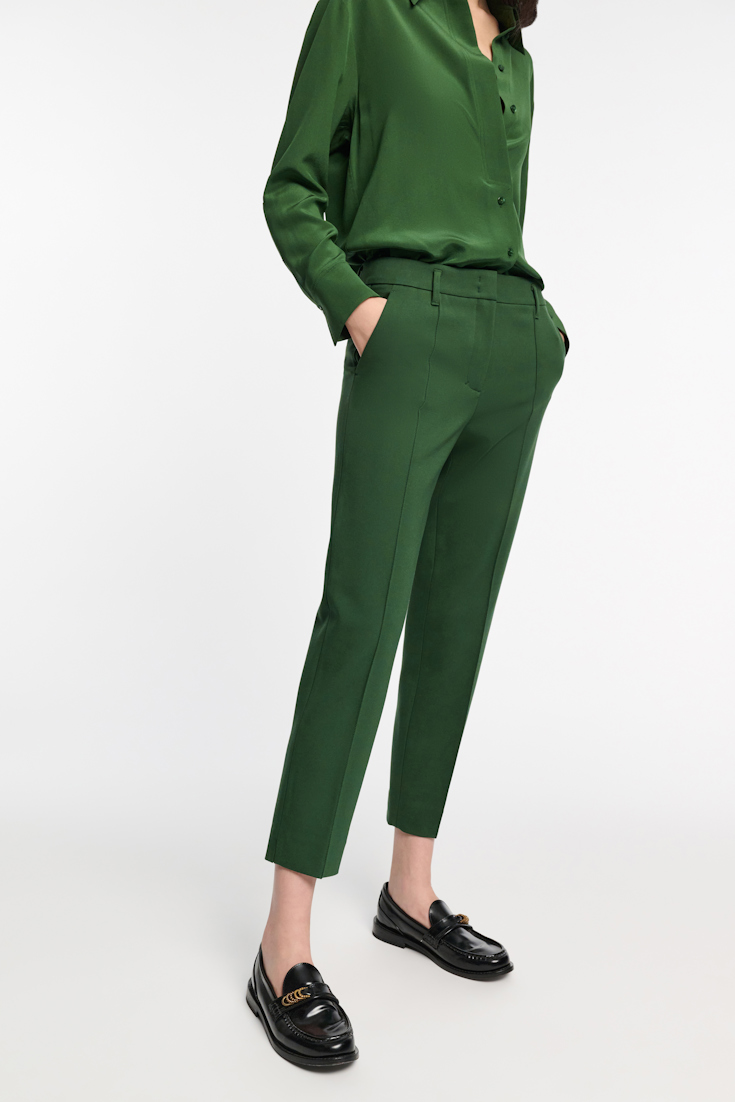 Dorothee Schumacher Zigarettenhose aus Punto Milano gras green