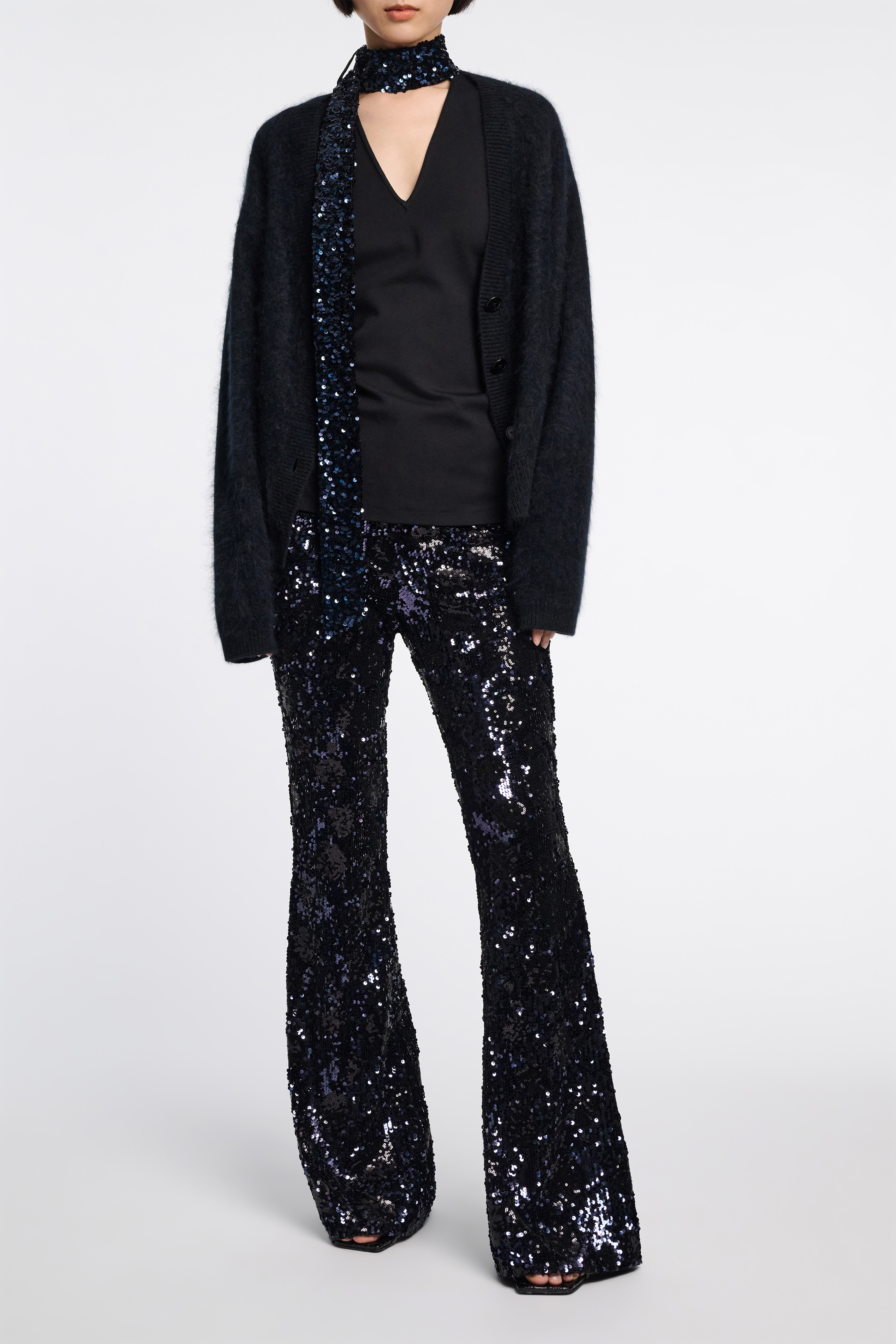 EMOTIONAL ESSENCE I top | Dorothee Schumacher
