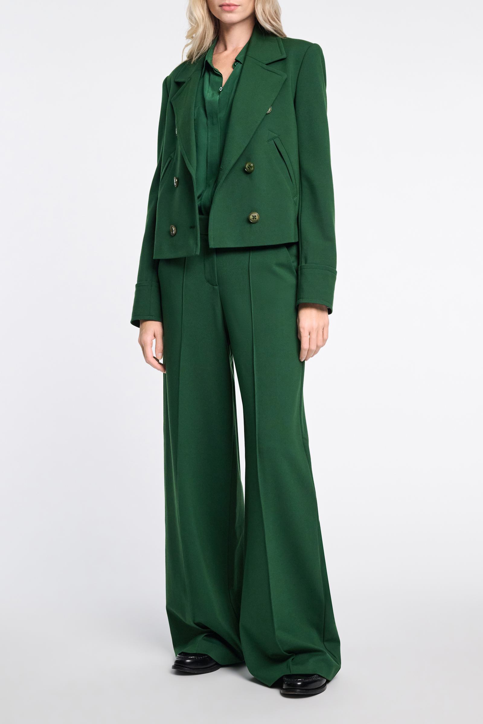 Dorothee Schumacher Seidenbluse aus Crêpe de Chine gras green