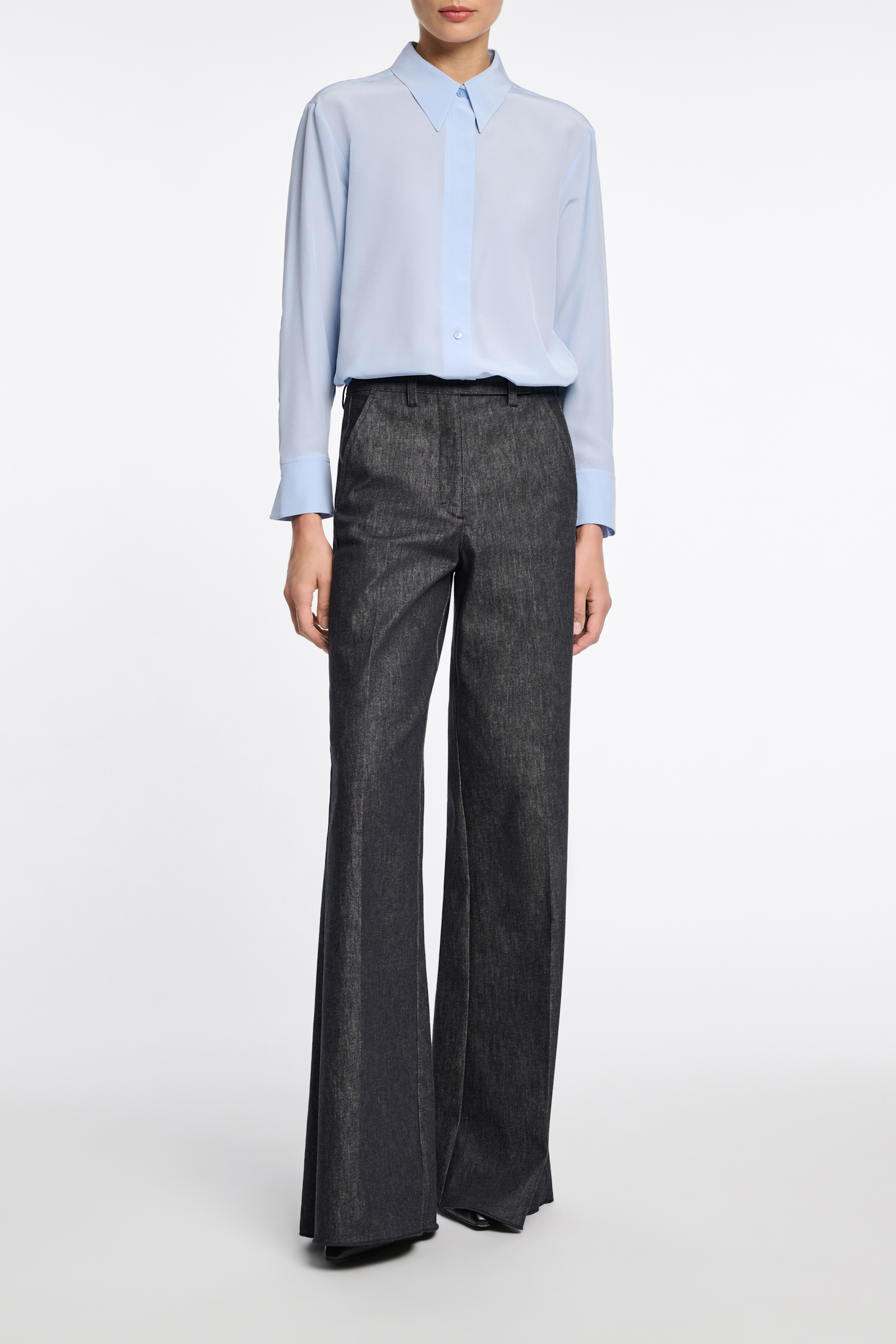 Dorothee Schumacher Seidenbluse aus Crêpe de Chine sky