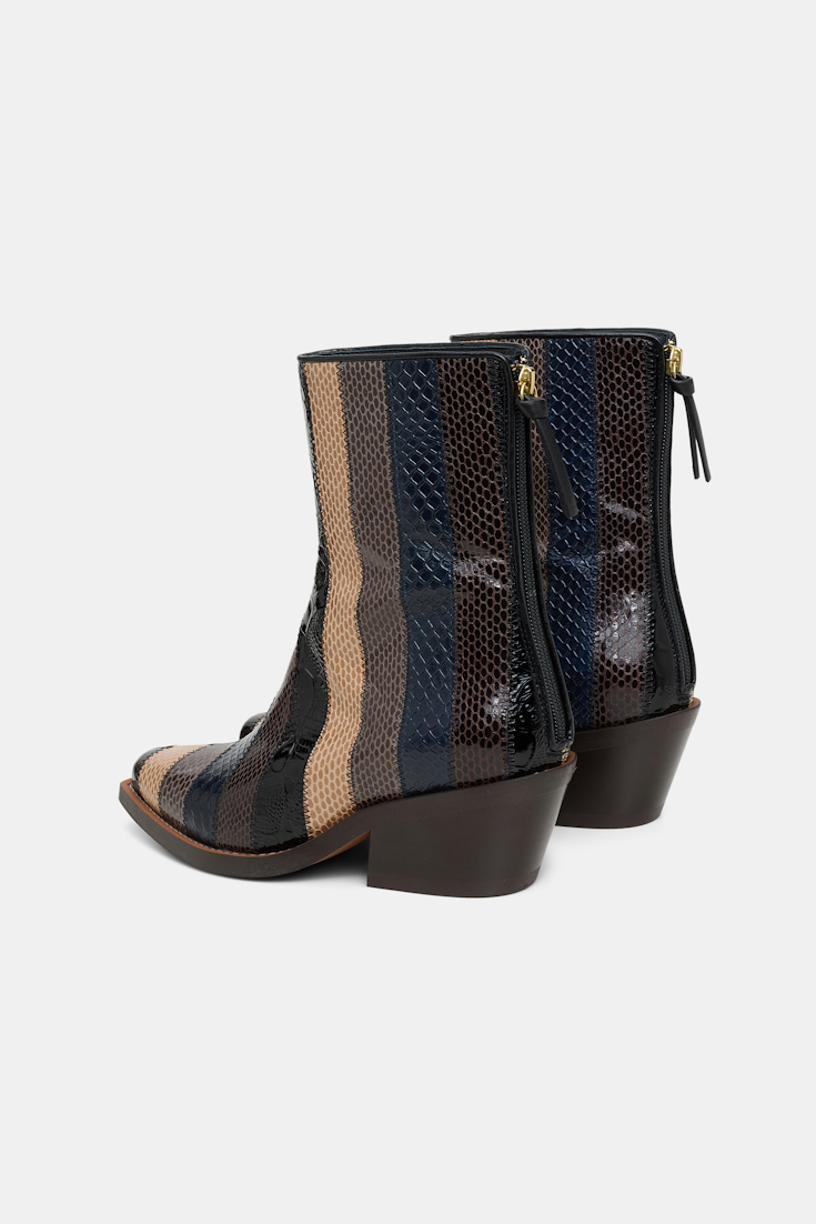 Dorothee Schumacher Gestreifte Western Boots im Patchwork-Look beige brown patch