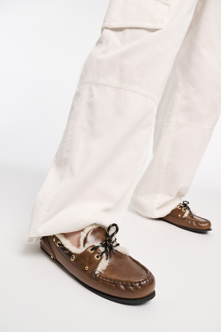 Dorothee Schumacher Bootsschuhe mit Futter aus Lammfell hazelnut brown
