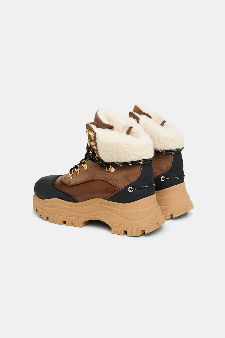 Dorothee Schumacher Gefütterte Boots mit chunky Sohle hazelnut brown