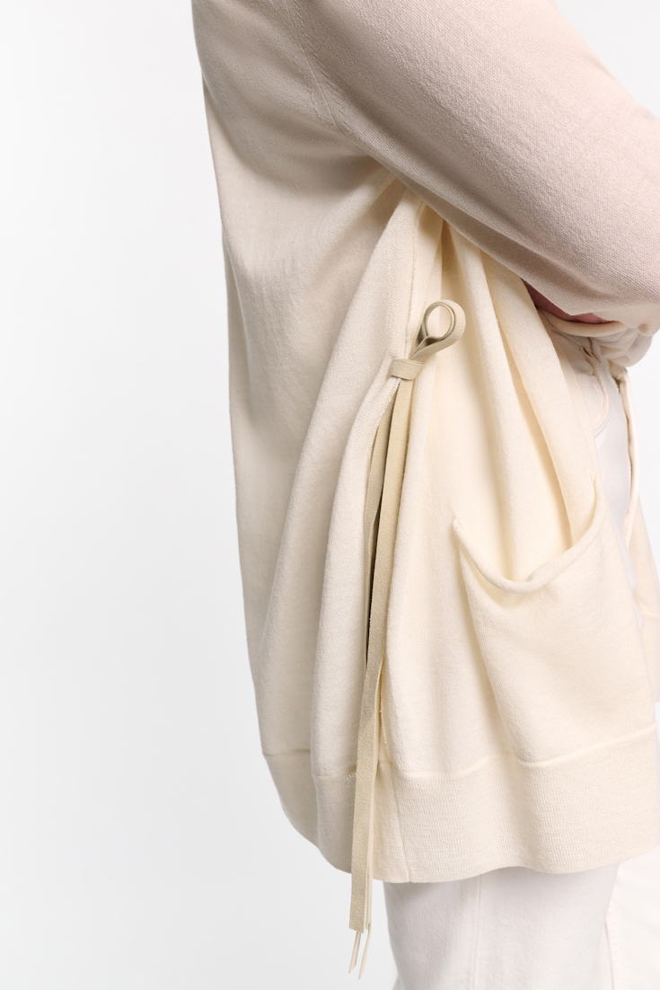 Dorothee Schumacher Cardigan mit Details aus Eco-Leder cozy white