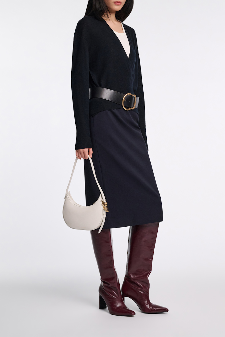 Dorothee Schumacher Wool-cashmere pullover with overlap hem pure black