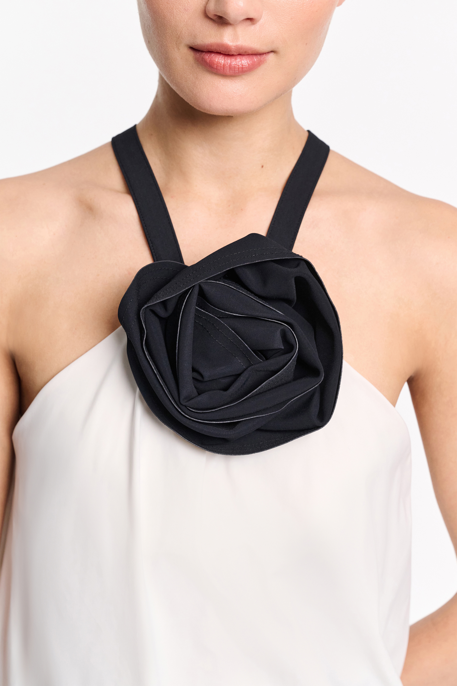 Dorothee Schumacher Top with removable rose pure white