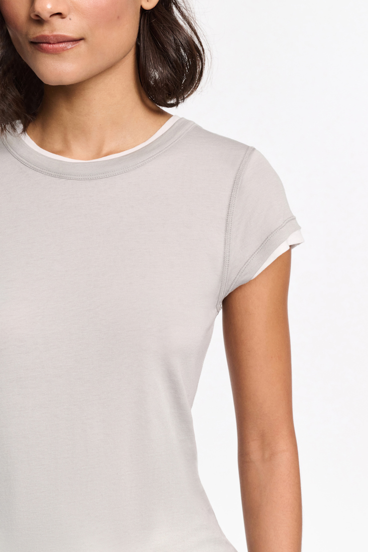 Dorothee Schumacher Zweilagiges Kurzarmshirt mint white mix