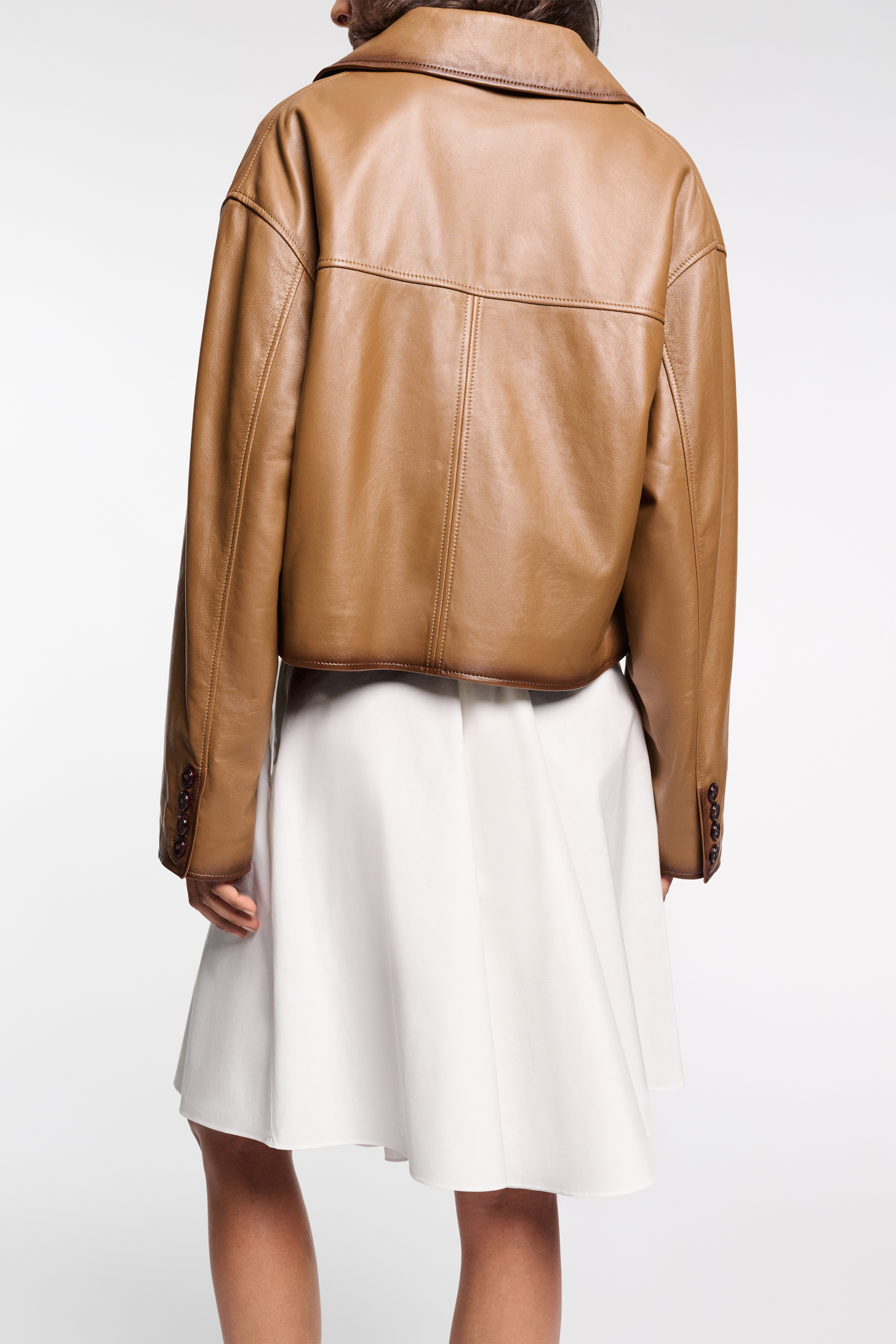 Dorothee Schumacher Verkürzter Blazer aus Lammleder tobacco