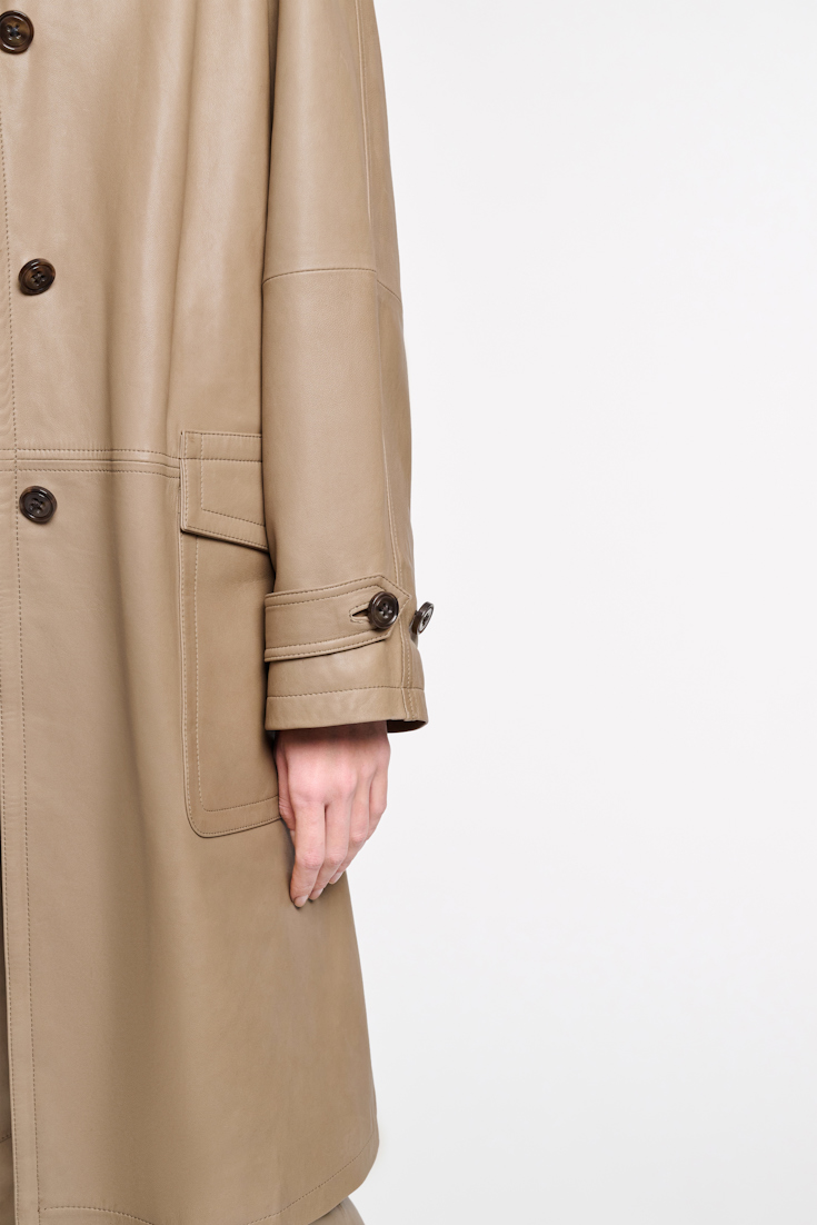 Dorothee Schumacher Lambskin coat dark sand
