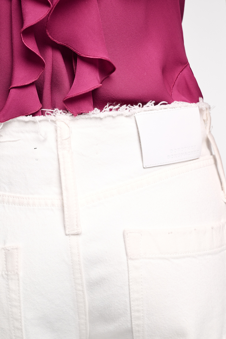 Dorothee Schumacher Wide leg jeans with frayed waist pure white