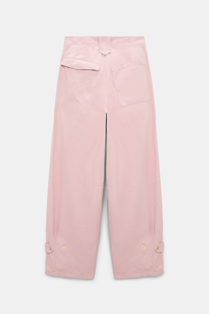Dorothee Schumacher Pants with slight O-silhouette milky rose